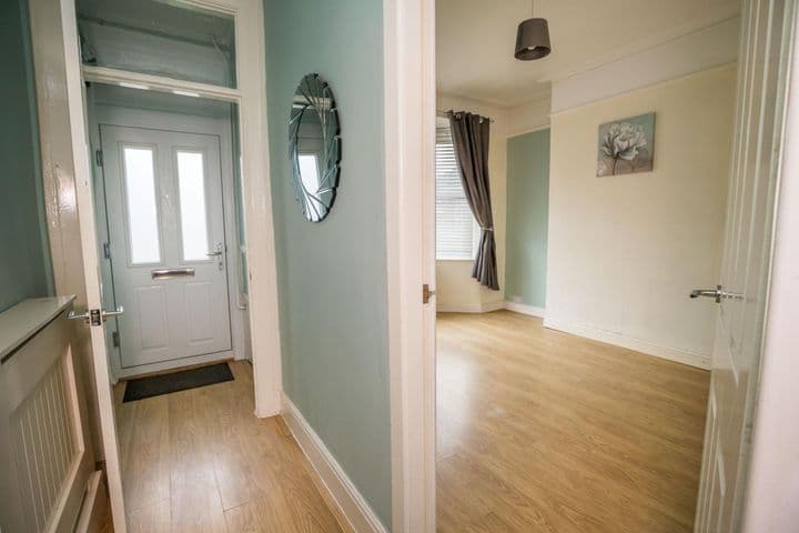 3 bedrooms house for sale in Ellesmere Port, United Kingdom - Image 3