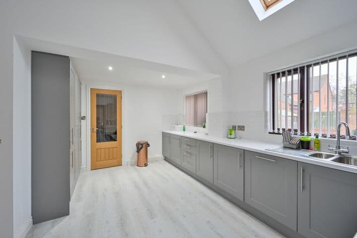 3 bedrooms house for sale in Shifnal, United Kingdom - Image 5