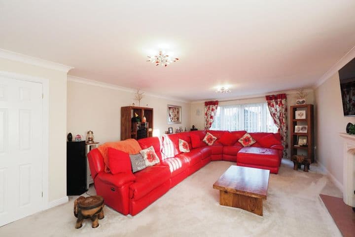 4 bedrooms house for sale in Sutton-In-Ashfield, United Kingdom - Image 4