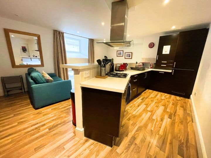 2 bedrooms apartment for sale in Inverness, United Kingdom - Image 5