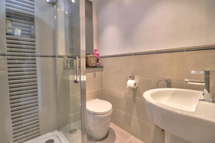 4 bedrooms house for sale in Derby, United Kingdom - Image 24