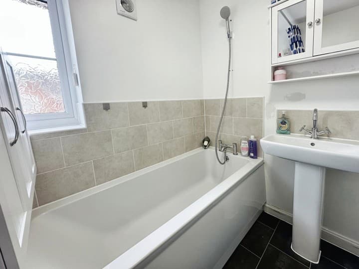 3 bedrooms house for sale in Wolverhampton, United Kingdom - Image 8