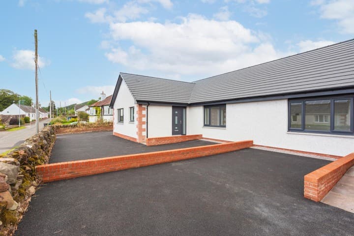 3 bedrooms house for sale in Thornhill, United Kingdom - Image 16