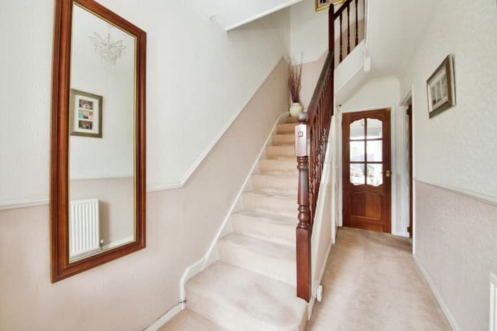 3 bedrooms house for sale in Waltham Cross, United Kingdom - Image 6