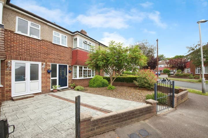 3 bedrooms house for sale in Waltham Cross, United Kingdom