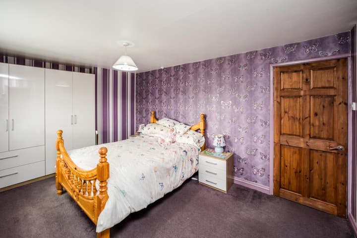 2 bedrooms house for sale in Halifax, United Kingdom - Image 13