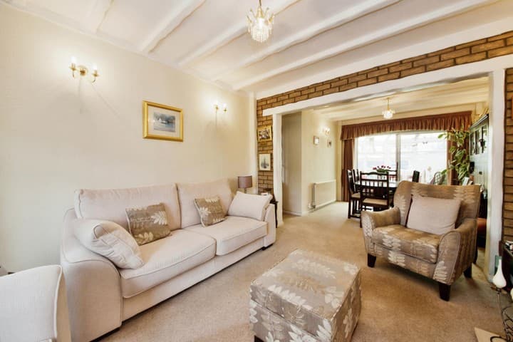 3 bedrooms house for sale in Waltham Cross, United Kingdom - Image 8