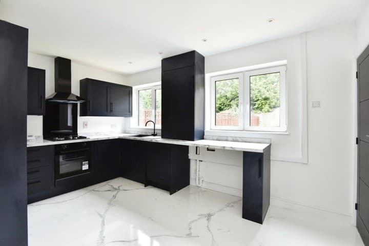 2 bedrooms house for sale in Newcastle Upon Tyne, United Kingdom - Image 8