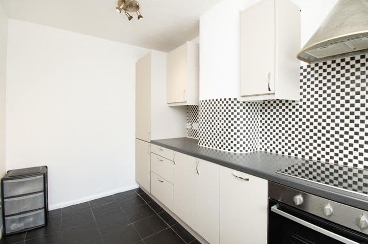 3 bedrooms apartment for sale in Montrose, United Kingdom - Image 11