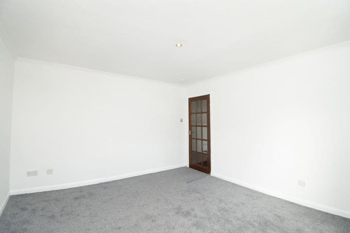 3 bedrooms apartment for sale in Montrose, United Kingdom - Image 8