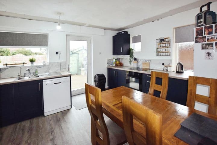 3 bedrooms house for sale in Peterborough, United Kingdom - Image 4