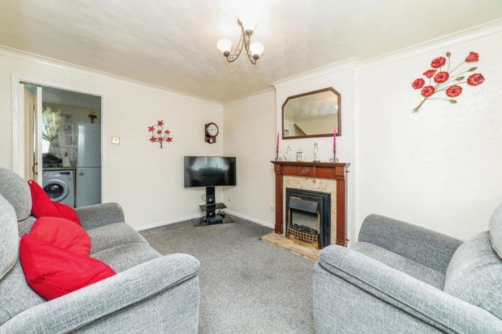 2 bedrooms house for sale in Rotherham, United Kingdom - Image 2