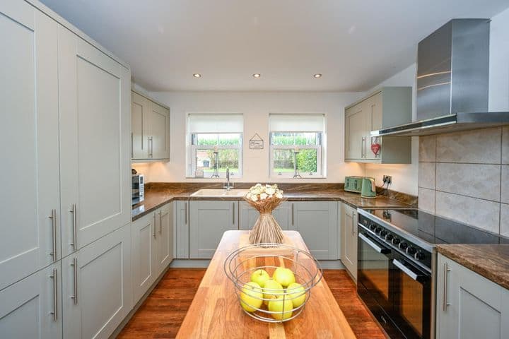 5 bedrooms house for sale in Market Drayton, United Kingdom - Image 3