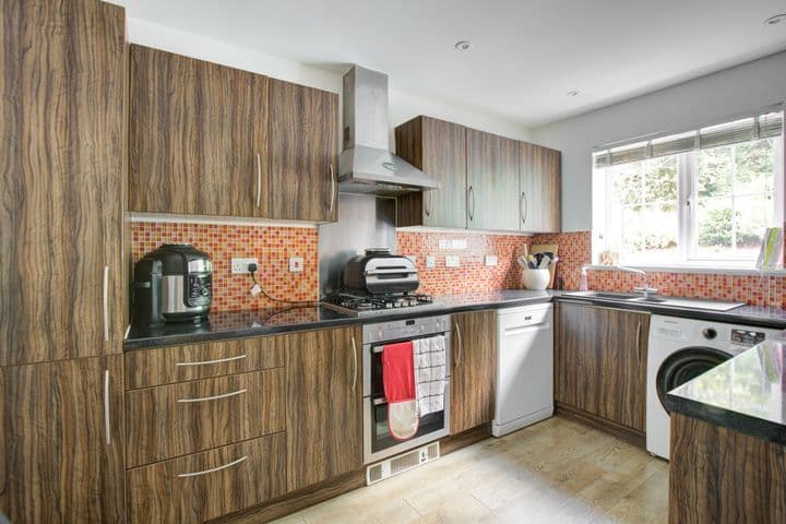 3 bedrooms house for sale in Mossley, United Kingdom - Image 3