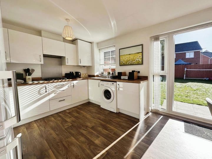 3 bedrooms house for sale in North Hykeham, United Kingdom - Image 7