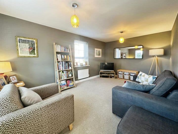 3 bedrooms house for sale in North Hykeham, United Kingdom - Image 8