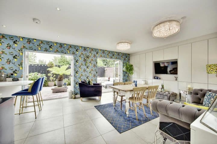 2 bedrooms house for sale in West Malling, United Kingdom - Image 3