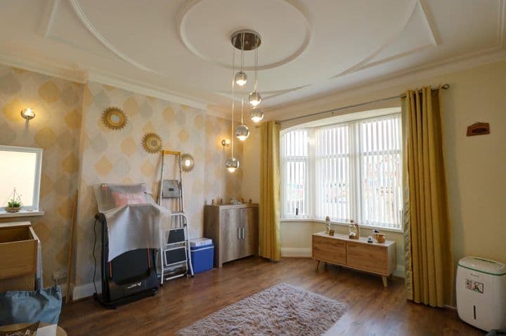 4 bedrooms house for sale in Thornton-Cleveleys, United Kingdom - Image 5