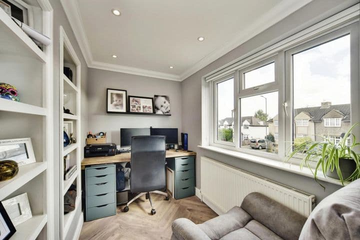 3 bedrooms house for sale in Rochester, United Kingdom - Image 8