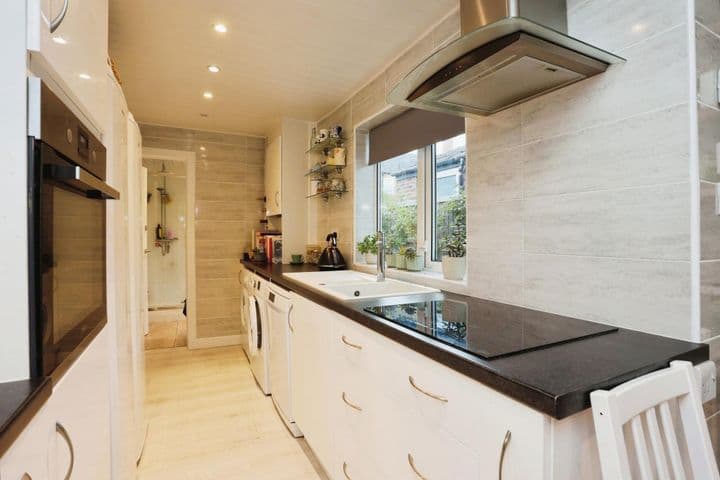 3 bedrooms house for sale in Grantham, United Kingdom - Image 4