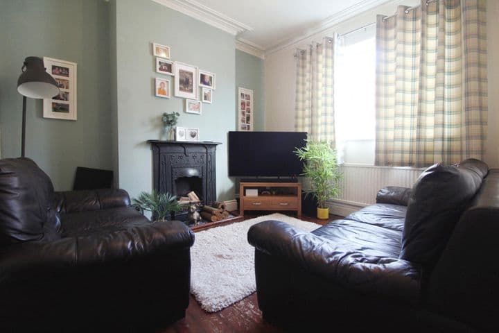 2 bedrooms house for sale in Castleford, United Kingdom - Image 3