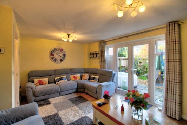 4 bedrooms house for sale in Newport, United Kingdom - Image 11