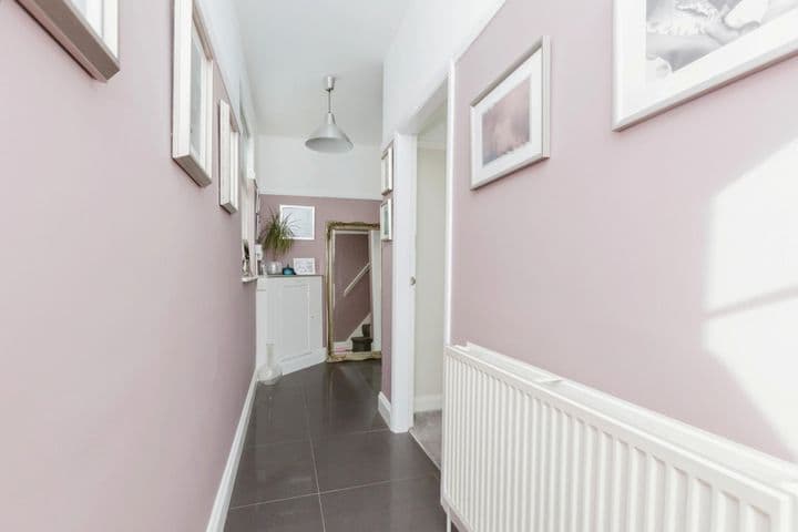 3 bedrooms house for sale in Leicester, United Kingdom - Image 2