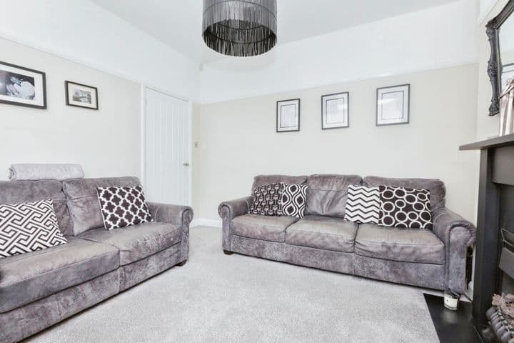 3 bedrooms house for sale in Leicester, United Kingdom - Image 4