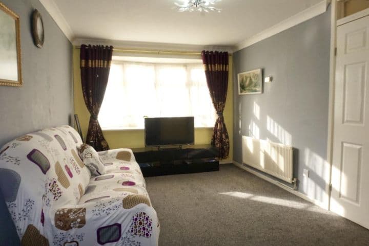 3 bedrooms house for sale in Chatham, United Kingdom - Image 3