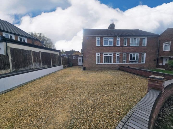 3 bedrooms house for sale in Walsall, United Kingdom - Image 2