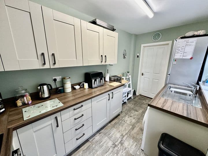 3 bedrooms house for sale in Pembroke Dock, United Kingdom - Image 3