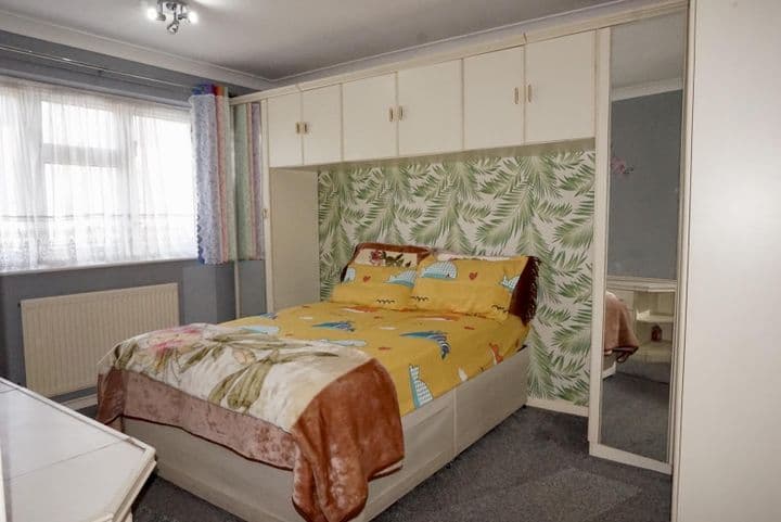 3 bedrooms house for sale in Chatham, United Kingdom - Image 7