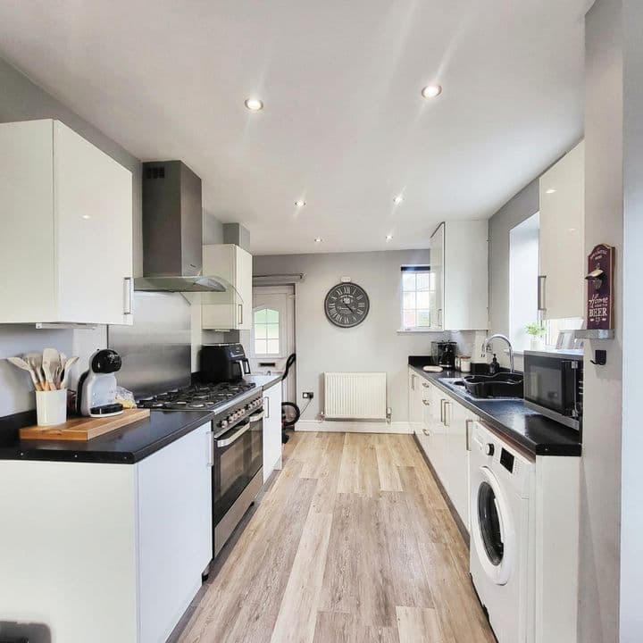 4 bedrooms house for sale in Wrexham County Borough, United Kingdom - Image 9