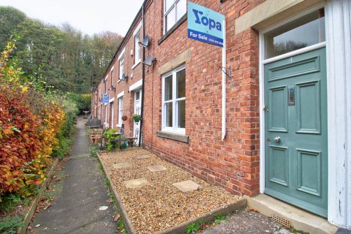 2 bedrooms apartment for sale in Morpeth, United Kingdom - Image 2