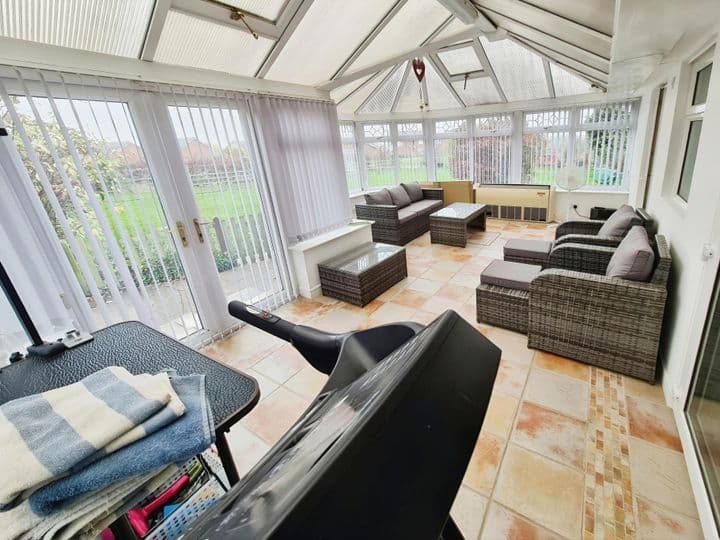 5 bedrooms house for sale in Milton Keynes, United Kingdom - Image 11