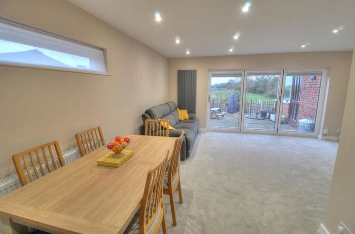 3 bedrooms house for sale in Dudley, United Kingdom - Image 7