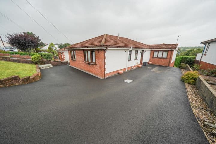 3 bedrooms house for sale in Swansea, United Kingdom - Image 4