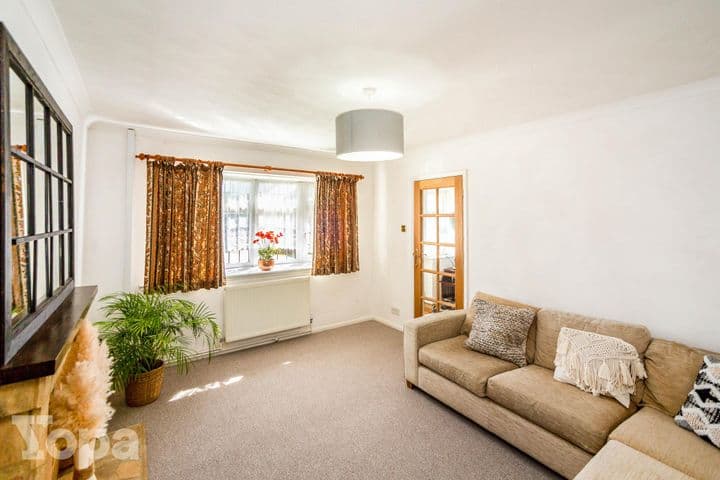 3 bedrooms house for sale in Maidstone, United Kingdom - Image 3