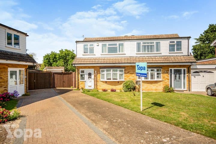 3 bedrooms house for sale in Maidstone, United Kingdom - Image 2