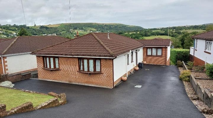 3 bedrooms house for sale in Swansea, United Kingdom - Image 3