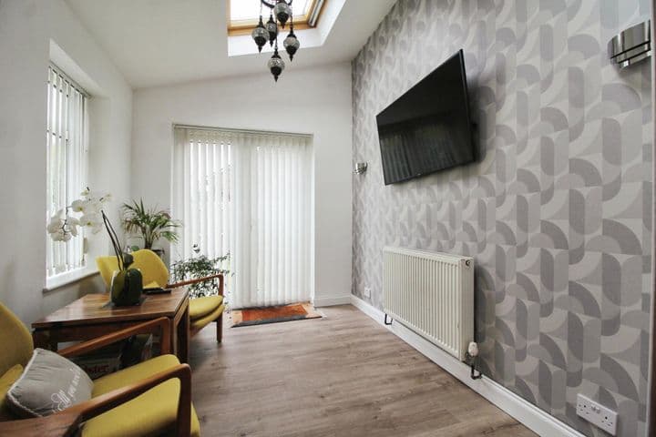 5 bedrooms house for sale in Wakefield, United Kingdom - Image 6