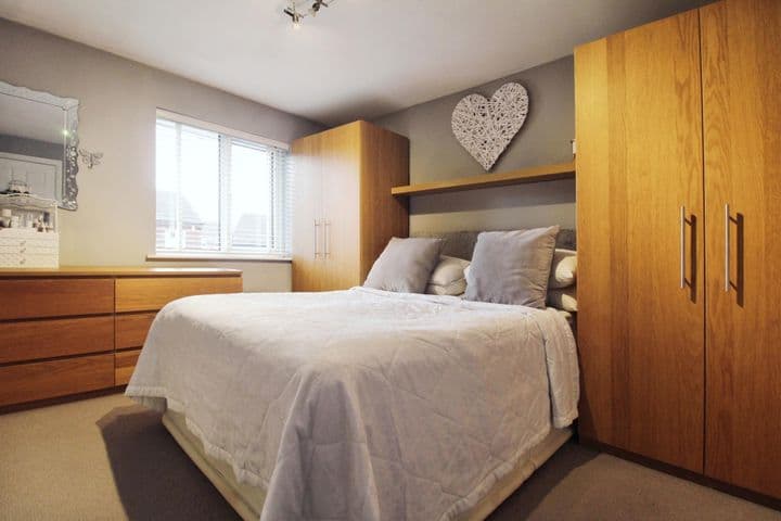 5 bedrooms house for sale in Wakefield, United Kingdom - Image 11