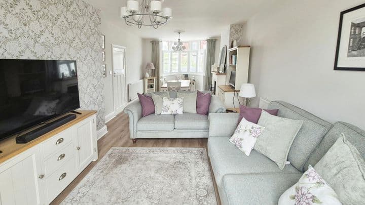 3 bedrooms house for sale in Newcastle Upon Tyne, United Kingdom - Image 12