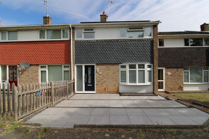 3 bedrooms house for sale in Basildon, United Kingdom - Image 2