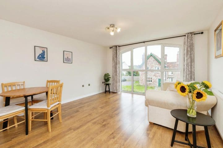 3 bedrooms apartment for sale in Bristol, United Kingdom - Image 5