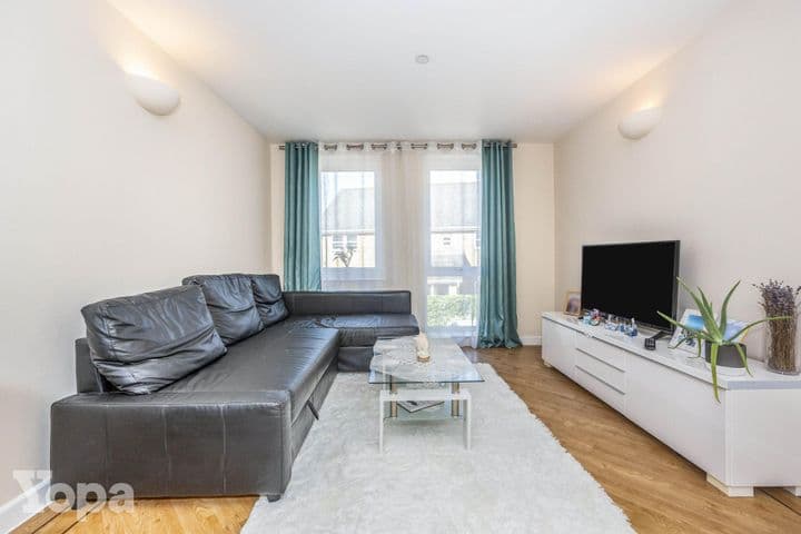 2 bedrooms apartment for sale in Gravesend, United Kingdom - Image 5