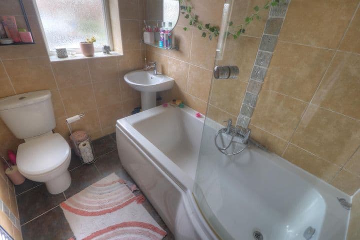 2 bedrooms house for sale in Manchester, United Kingdom - Image 11