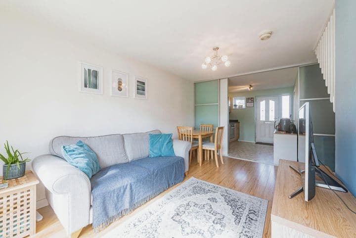 2 bedrooms house for sale in Basingstoke, United Kingdom - Image 6