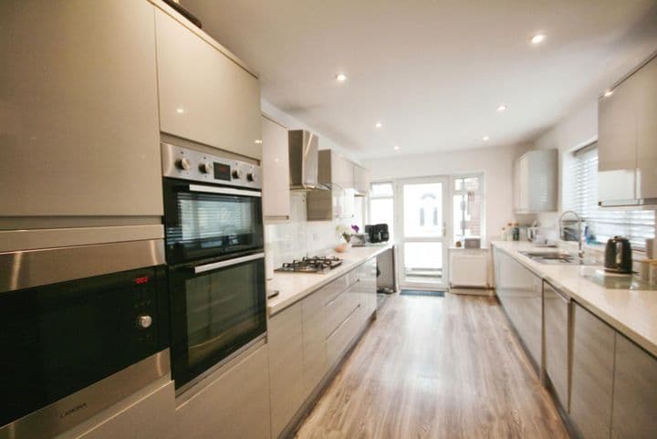 4 bedrooms house for sale in Ramsgate, United Kingdom - Image 3