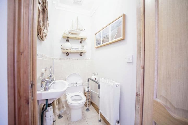 5 bedrooms house for sale in Rochester, United Kingdom - Image 10